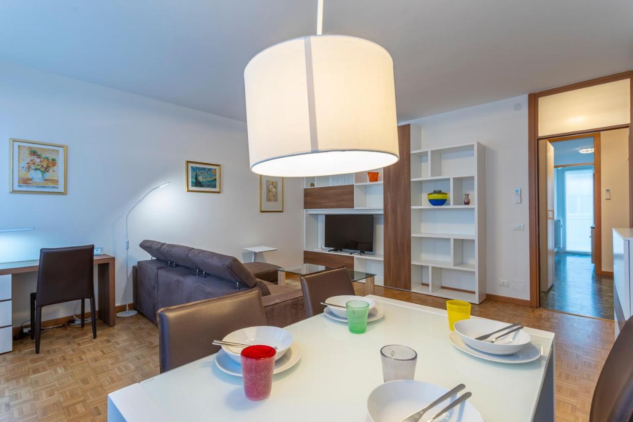 Udine Palazzo D'Aronco Modern Apartment 외부 사진